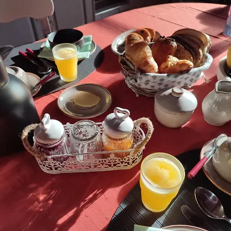 Les Arpents Verts Bed and breakfast Momignies